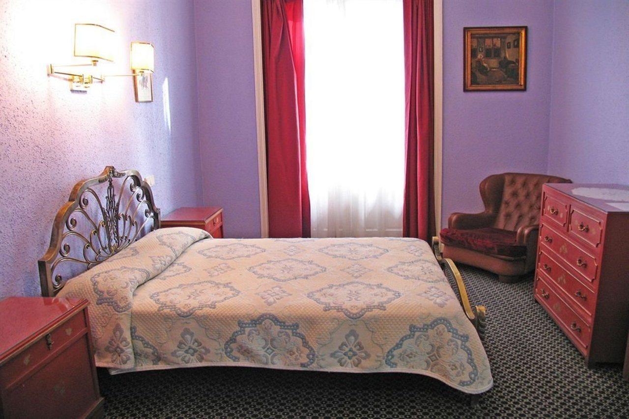 Casa de hóspedes Pereda Madri